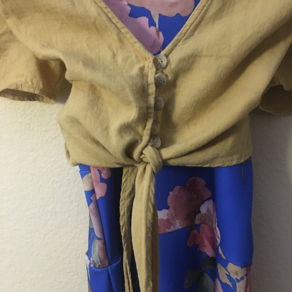 Dress - Picture 3 of 6